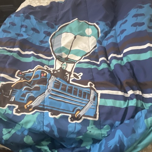 Fortnite battle bus - bus, size